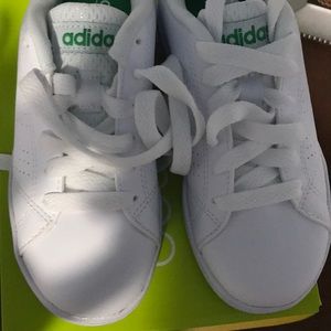 Brand new!!! Back to school ready!